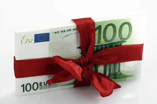 Crisi, crollano i consumi anche per Natale 2013