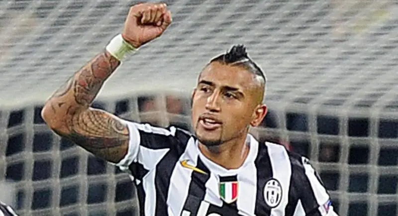 Tripletta del cileno Vidal: la Juventus spera ancora