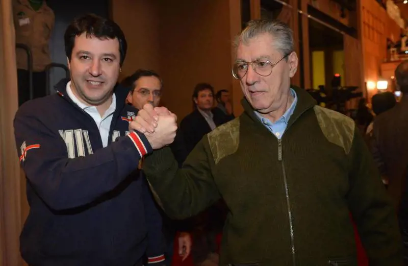 Arriva la sfida Salvini-Bossi così la Lega 2.0 volta pagina