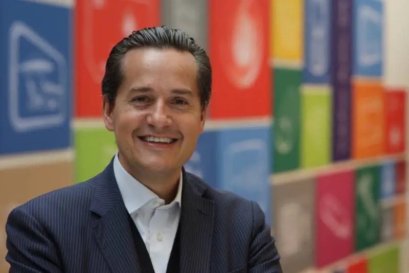 Enrico Resmini, Vodafone Italia