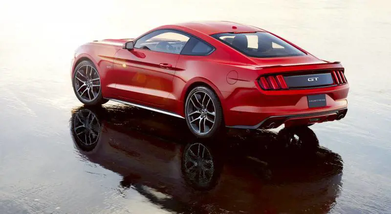 Ford Mustang VI: la "pony car" piace anche in Europa