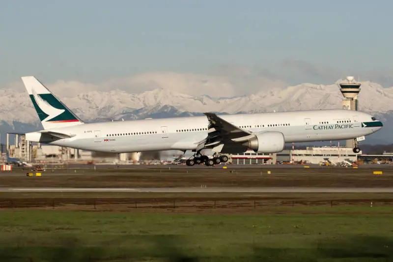 Treno-aeroporto-aereo: da Ancona a Malpensa con Cathay, Ntv e Sea