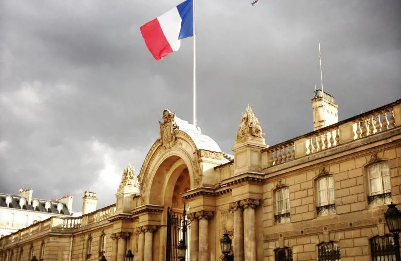 Cinque russi arrestati in Francia: "Progettavano attentato"