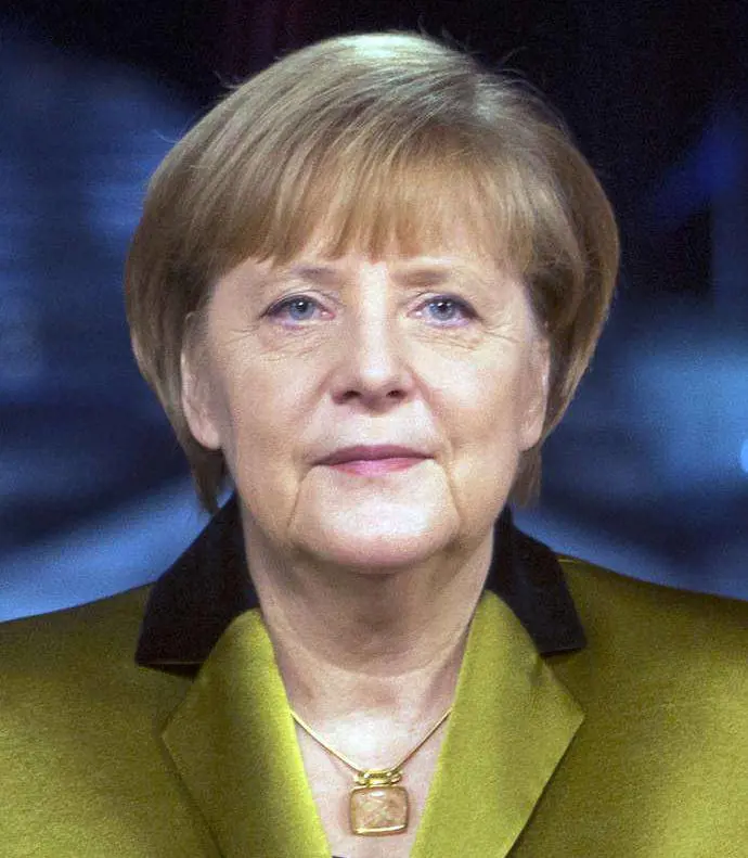 La maestrina Merkel sistema il pupillo