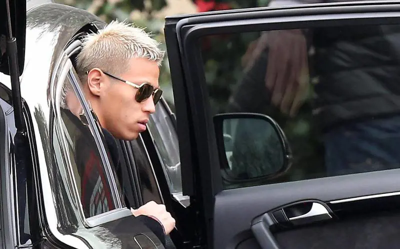 Lady B. sorrisi con Honda. Zambrotta dispetto a Seedorf