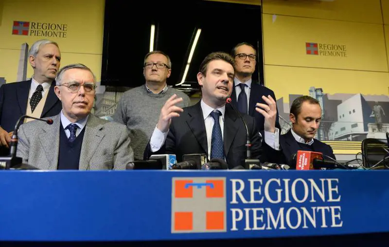 "Pensione lampo" per i consiglieri indagati 