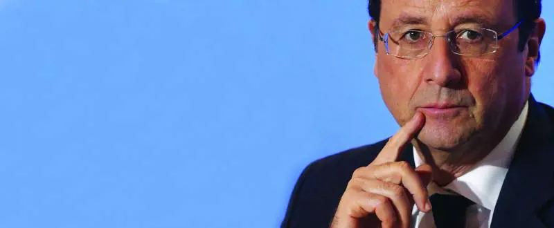 L'ora X di Hollande. Il "re" è nudo e oggi si gioca pubblico e privato