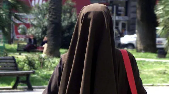 Rieti, suora partorisce bimbo di 3 chili e mezzo. "Non sapevo di essere incinta"