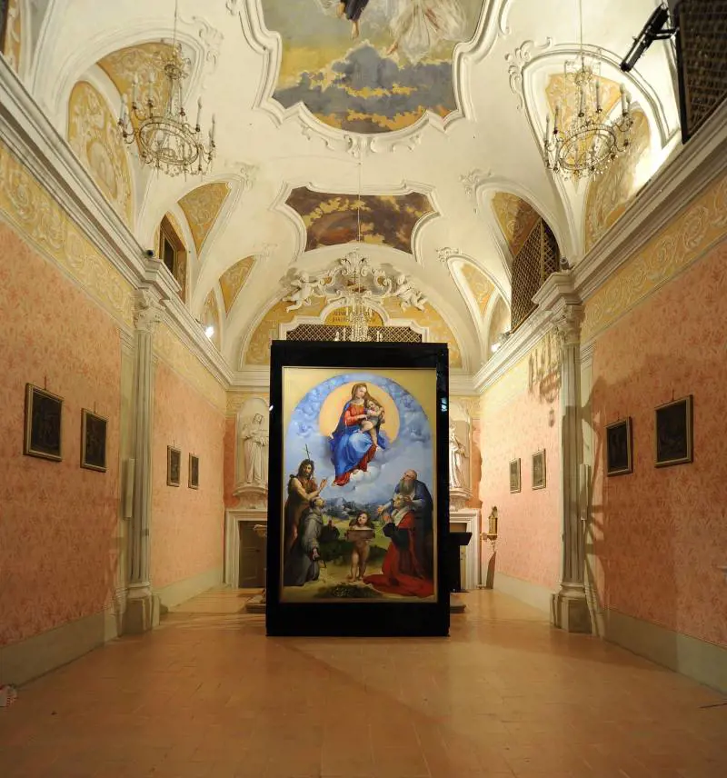Foligno è in paradiso. Dopo due secoli ritrova la sua Madonna