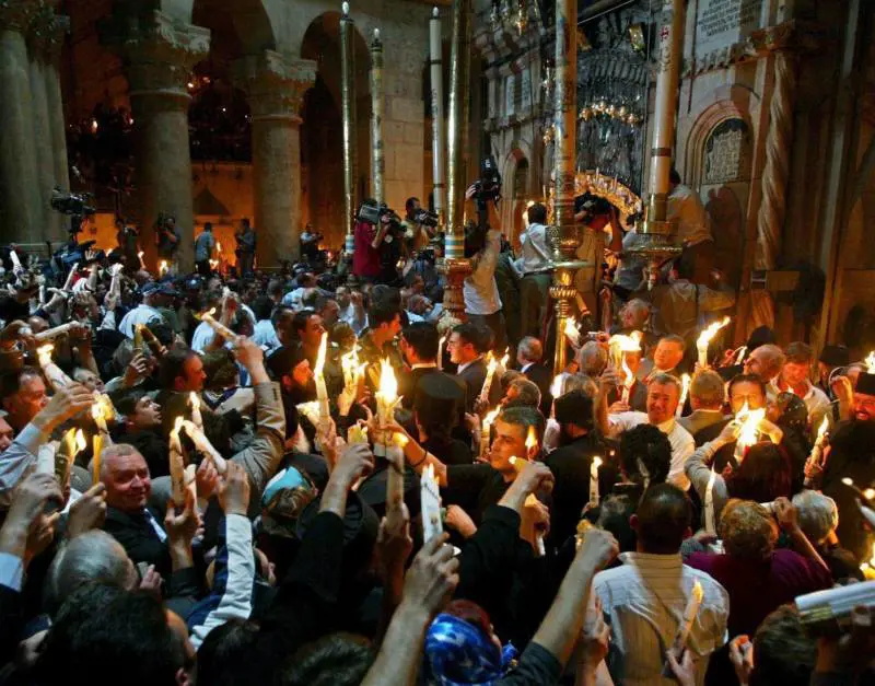 Cronaca da un luogo sacro offeso dalle miserie profane