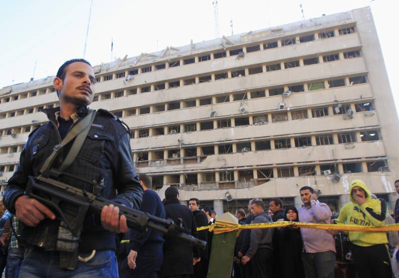 Il quartier generale delle forze di sicurezza al Cairo