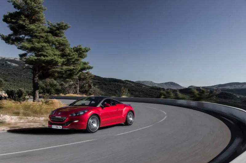 Peugeot RCZ R, 1.6 da 270 cv