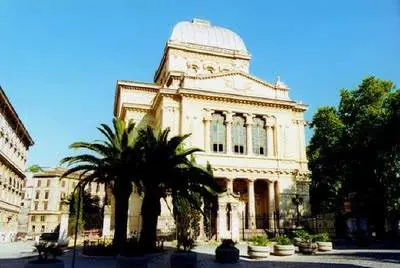 Ebrei, recapitati tre pacchi con teste di maiale: uno all'ambasciata d'Israele