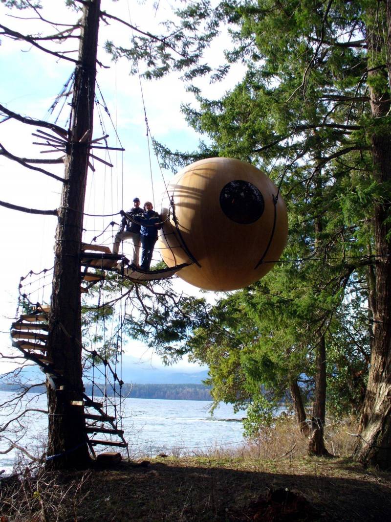 The Free Spirit Spheres, Vancouver Island (Canada)