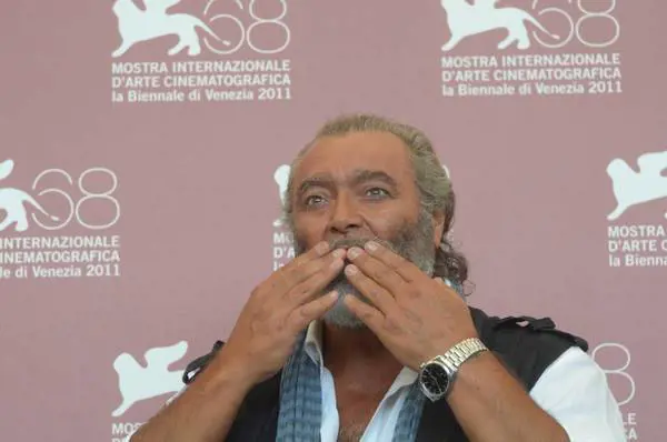 Black bloc, Abatantuono: "Bruci un negozio? È tentato omicidio"