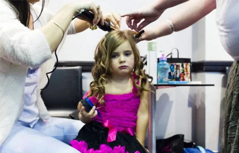 Titolo: "Sparkle, baby". Autore: Chloe Bartram