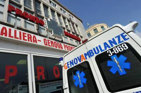 Genova: nato senza braccia, ma per le ecografie era tutto a posto
