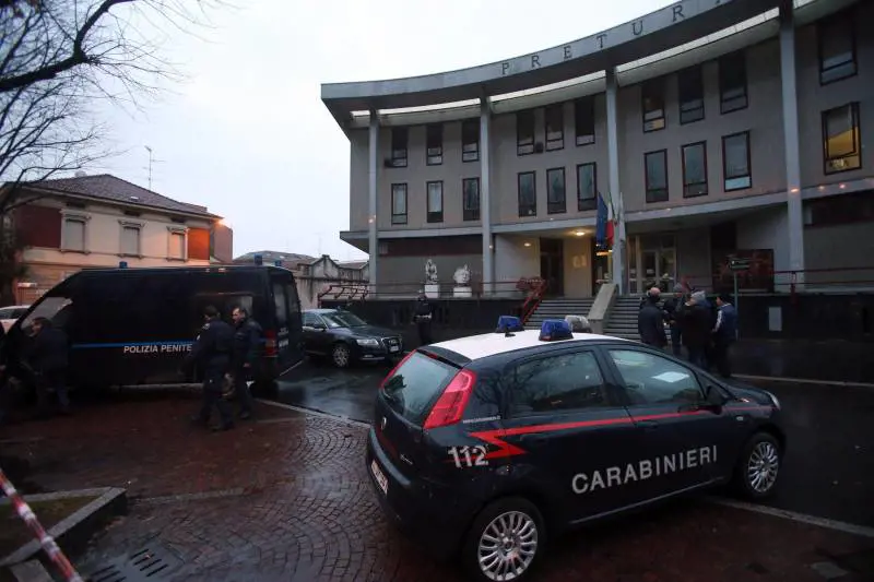L'esterno del tribunale di Gallarate, dove è avvenuta la sparatoria