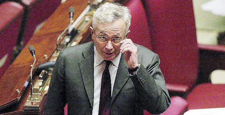 Riapre l'Officina per riunire il centrodestra