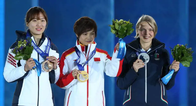La Fontana pesca l'argento alla lotteria dello short track