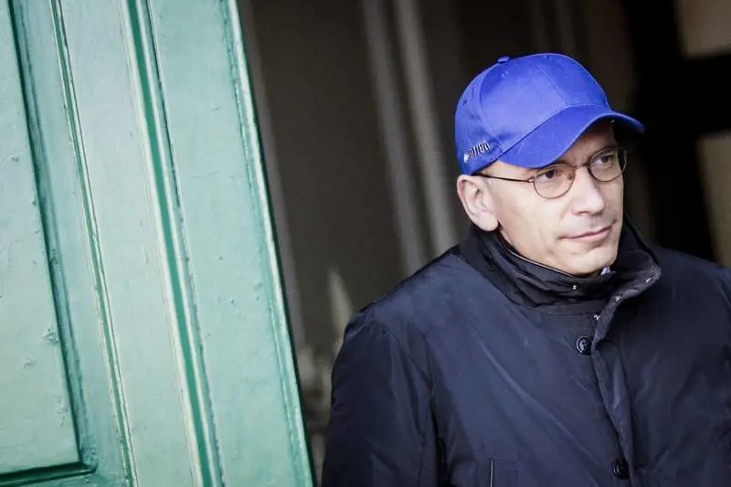 Economia in alto mare, spunta l'ipotesi Letta