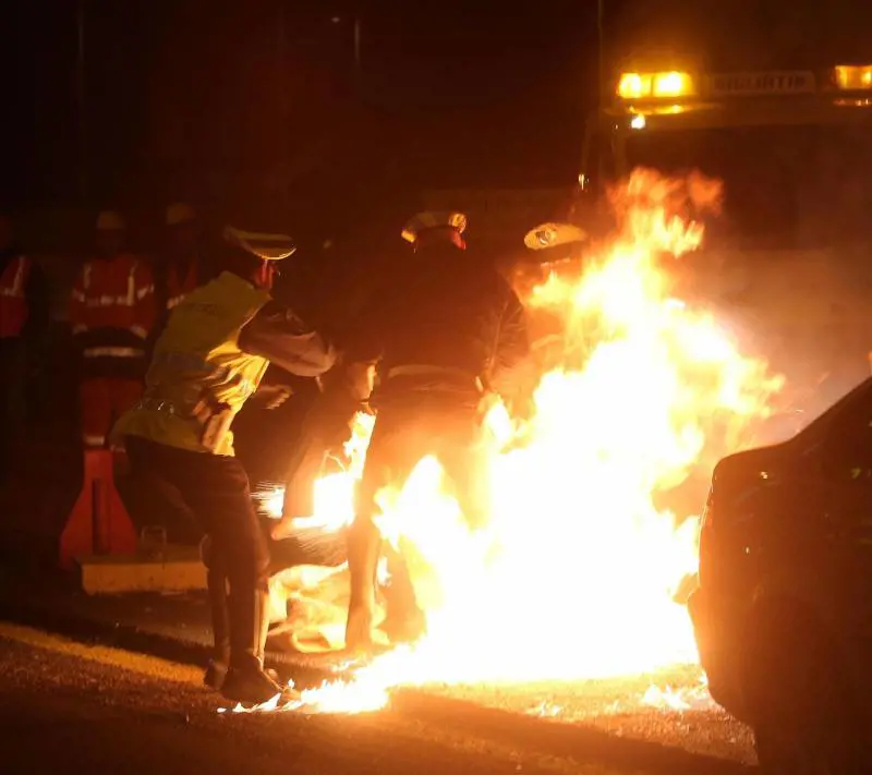 Affari a picco per i lavori: barista si dà fuoco a Monza