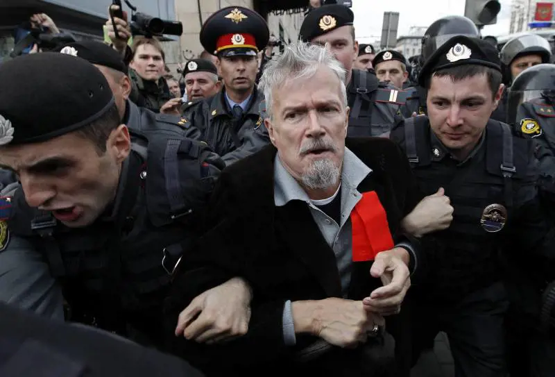 Metapolitico e profetico. La lunga battaglia di Eduard Limonov, scrittore soldato