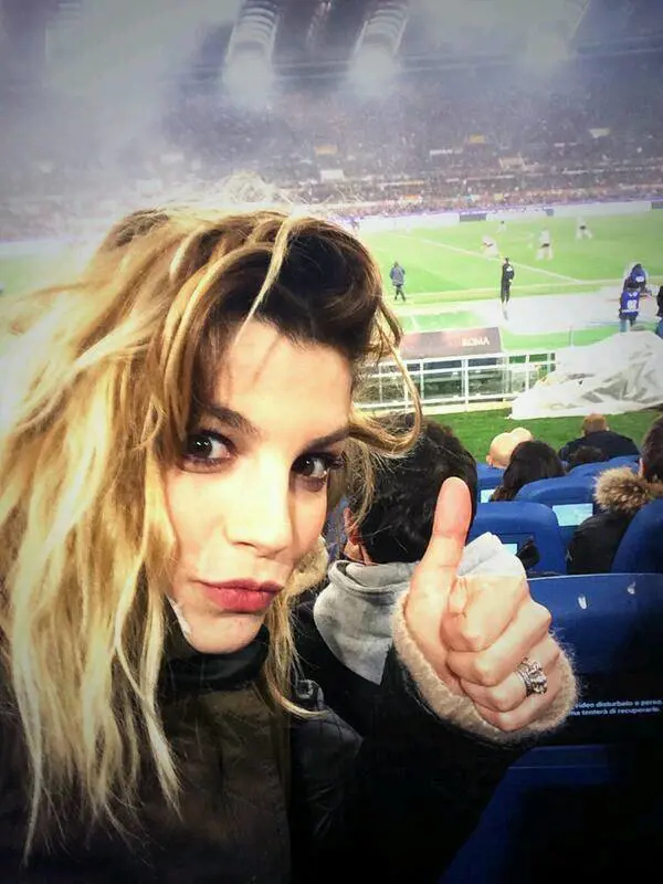 Festival, la scelta anti-crisi di Emma Marrone: rinuncia al cachet 