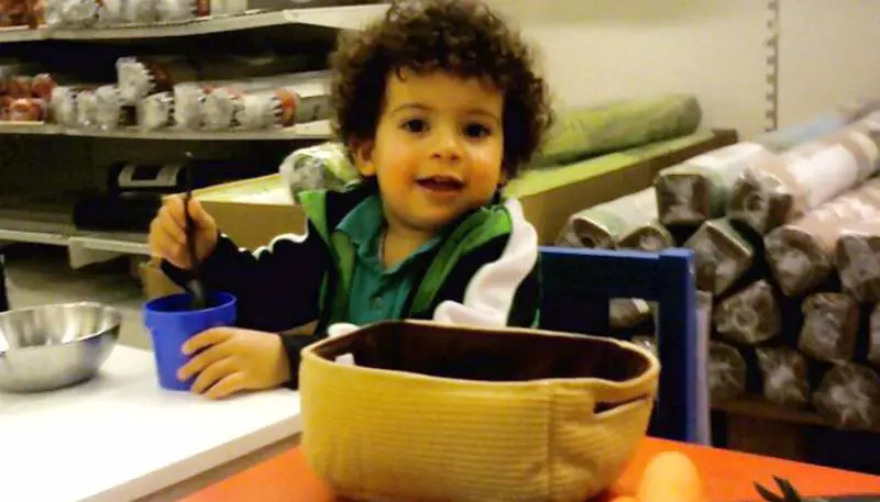 "Il bimbo non dimenticherà suo padre mentre uccide"