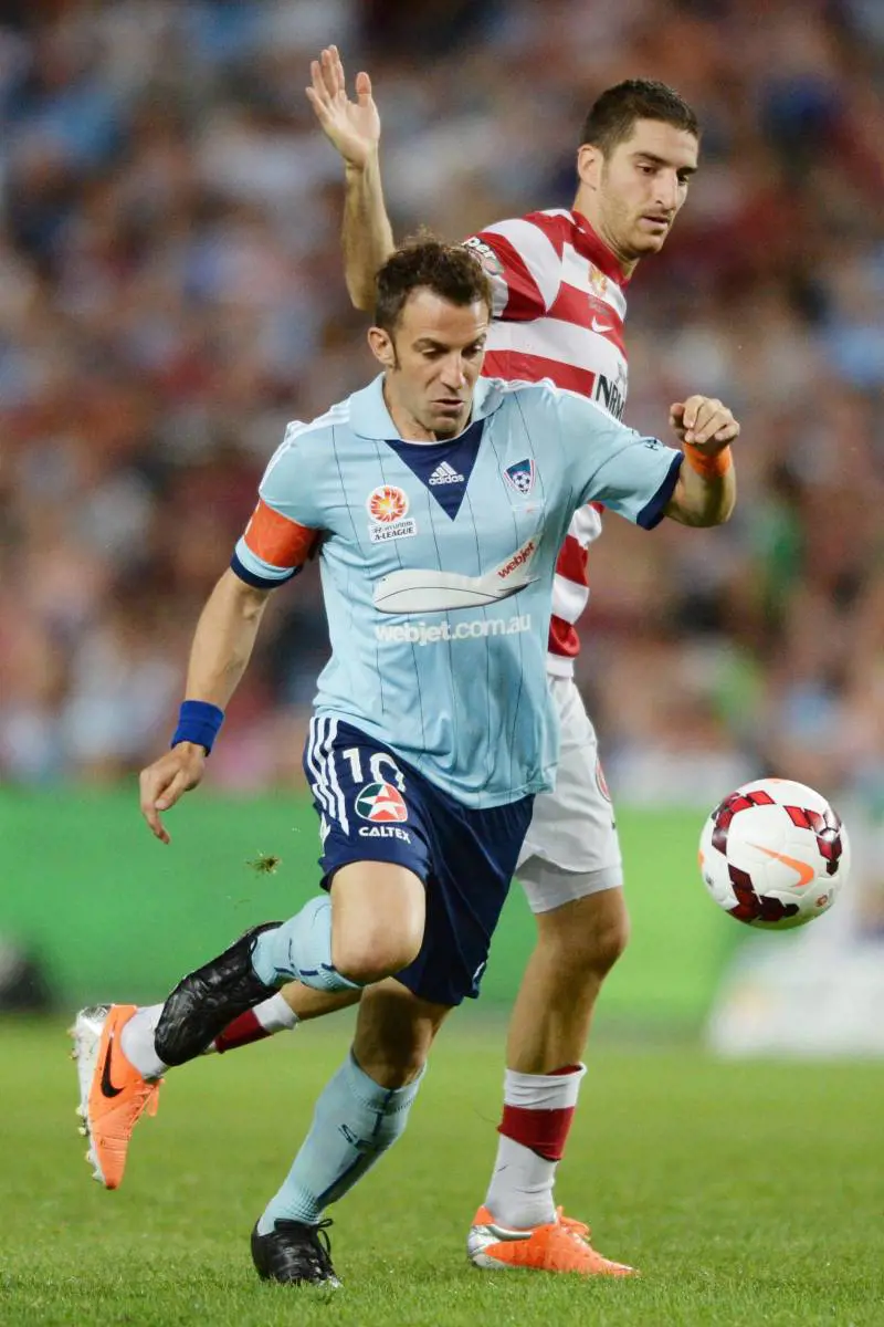 Del Piero giocherà in India. La Meloni: "Non andare, fallo per i marò"