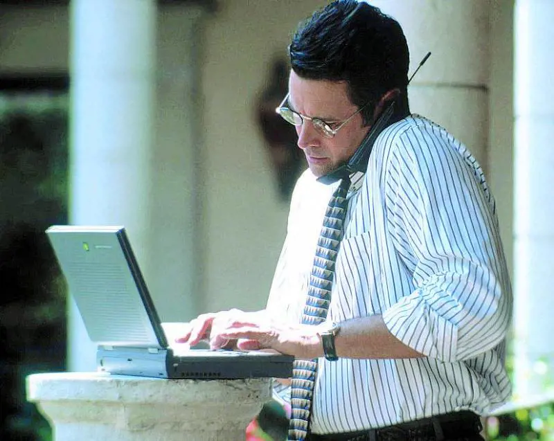 "Niente carta, usi il pc". E lui fa causa al tribunale