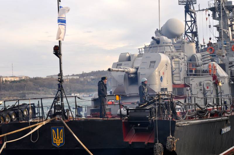 La nave ucraina che i russi minacciano du abbordare