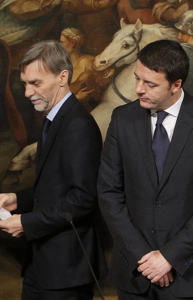 E ora l'indagine mette in imbarazzo Delrio