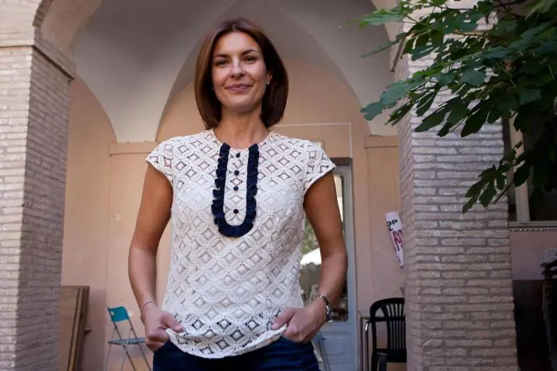 I "grandi" problemi della Moretti: "Da tempo non vado dall'estetista"