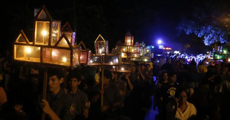 Una processione in Paraguay