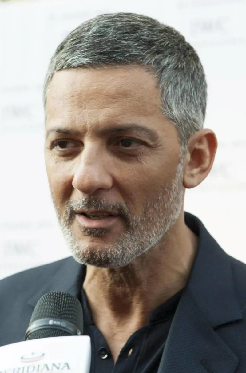 Vespa-Fiorello, pace fatta dopo  messaggi al veleno