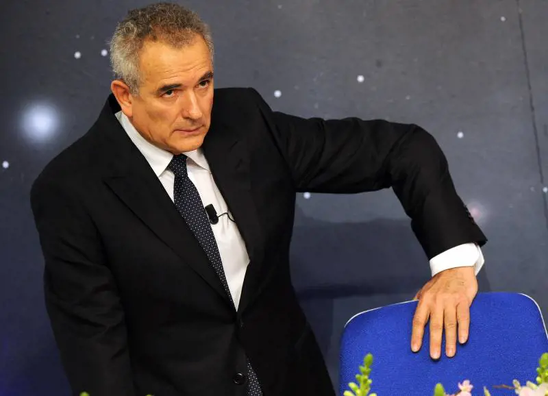 Lamberto Sposini compie 63 anni e festeggia così