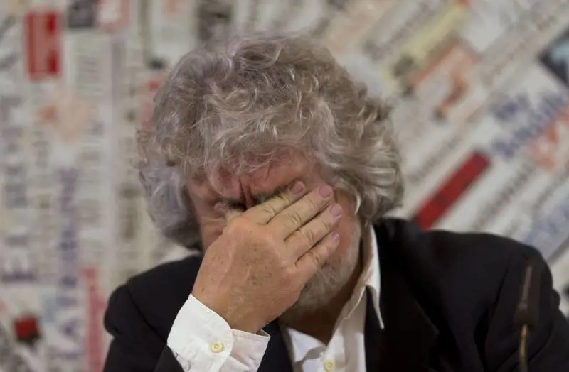 La retromarcia di Beppe ispirata da Oriana