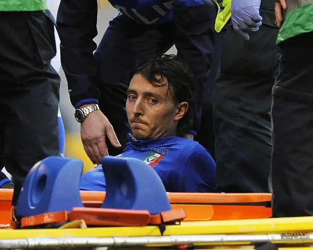 Montolivo, addio Brasile: si frattura la tibia