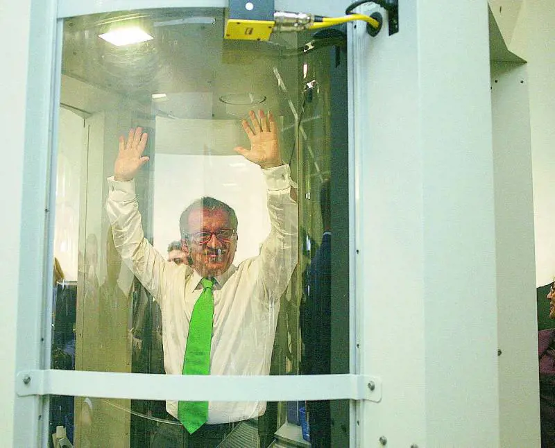 Maroni non molla Malpensa «Vogliamo la zona franca»