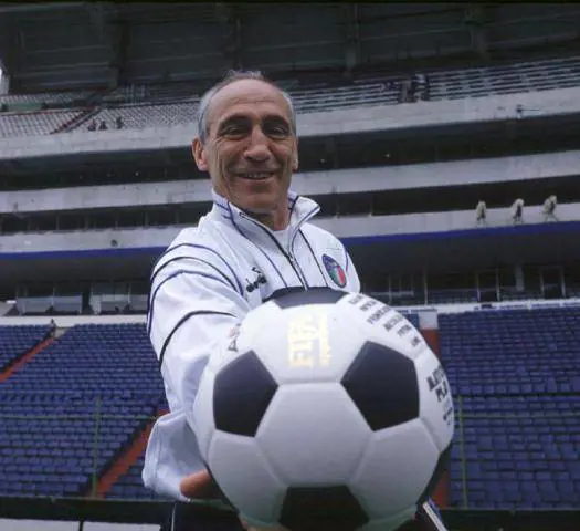 «Primo: non prenderle! Secondo: è imperativo, vincere. Terzo: non c’è un terzo punto perché i primi due han già detto tutto...» Enzo Bearzot