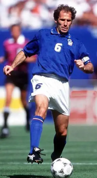 «Franco Baresi è stato uno spartano eroico. Da Baresi gli austriaci non sono passati. Quasi quasi mi metto a cantare la canzone del Piave». Gianmaria Gazzaniga