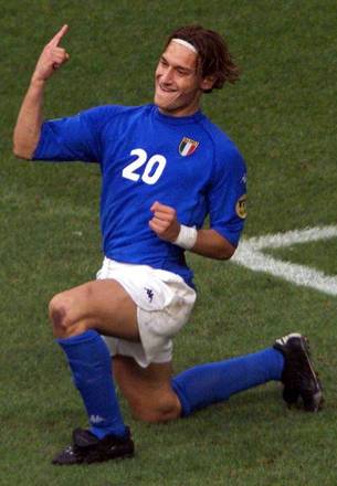 «Mo je faccio er cucchiaio...» Francesco Totti
