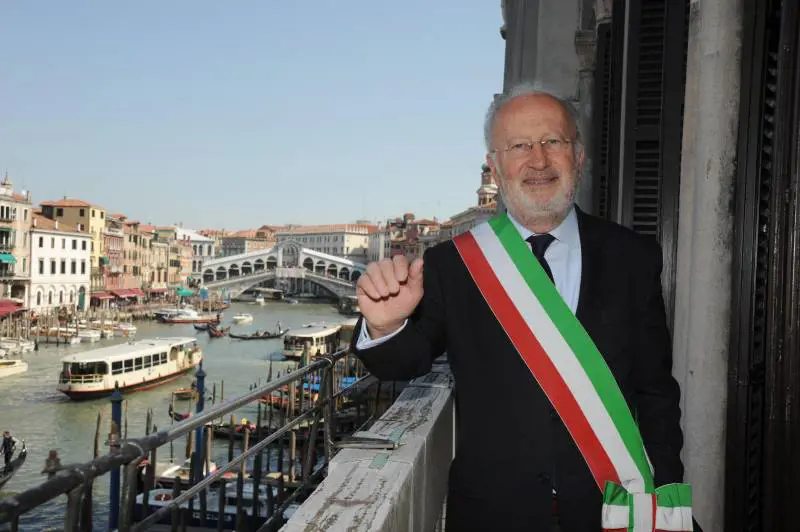 Orsoni libero: non lascio Anatema contro il partito che l'ha messo nei guai