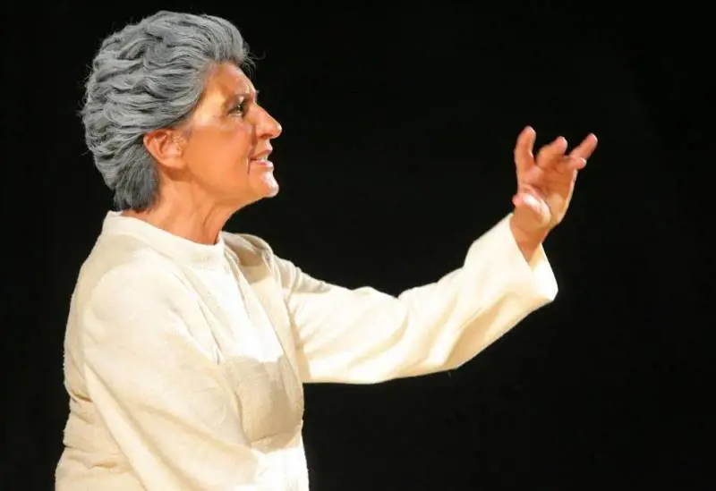 «Il mio teatro nudo mette in scena la rabbia degli ultimi»