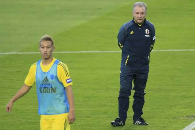 Honda e Zaccheroni alla prova Grecia