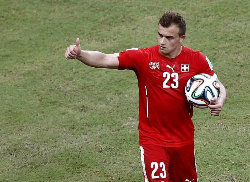 Xherdan Shaqiri trascina la Svizzera