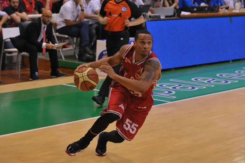 Curtis Jerrells 