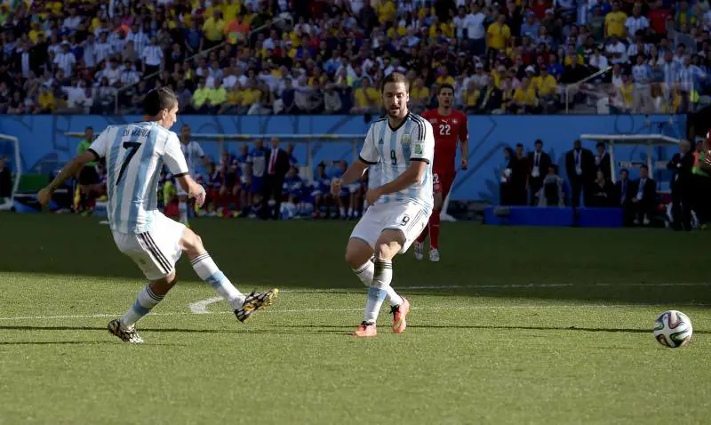 Argentina all'ultimo respiro. Decide Di Maria al 118°