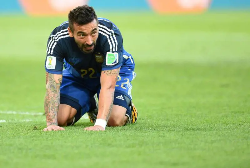 "Devo cambiare vita per mio figlio": la confessione di Lavezzi